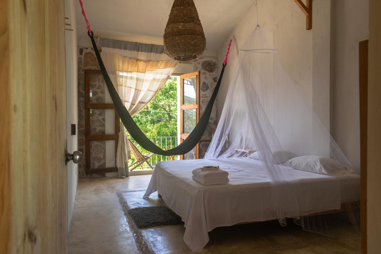 Bedroom 2, M a r e a V i v a - Z i p o l i t e, Dist. Pochutla