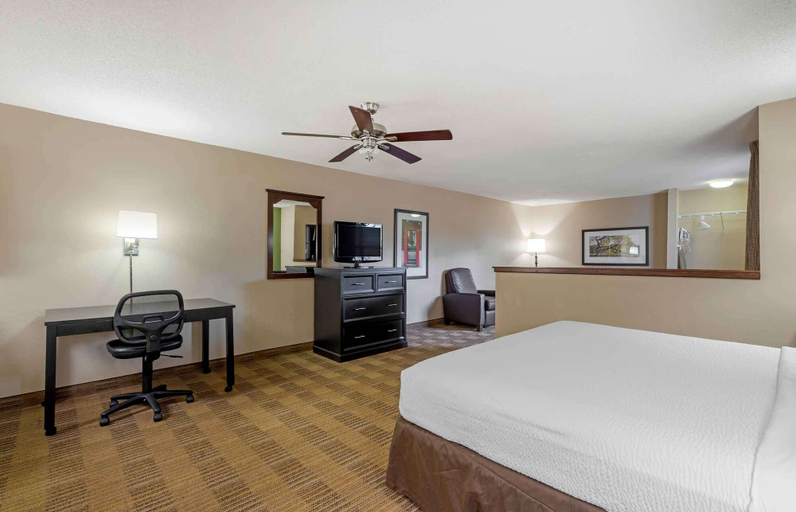 Bedroom 3, Extended Stay America Select Suites - Atlanta - Clairmont, DeKalb