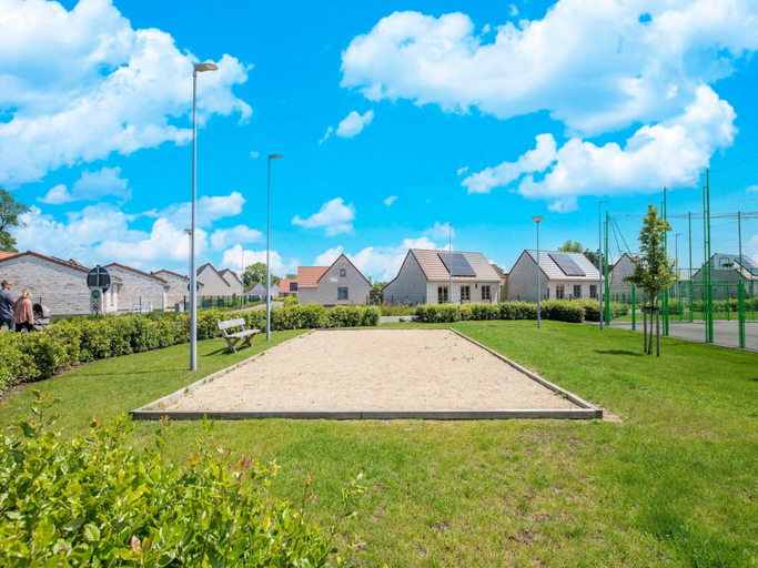 Sport court, Holiday Home Koksijde Near Sint-andre Beach, West-Vlaanderen