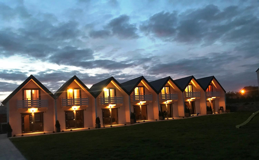 Others 2, White Houses Rewal, Gryfice