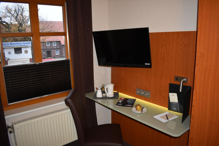 Others 3, Hotel Neue Stuben, Wolfsburg