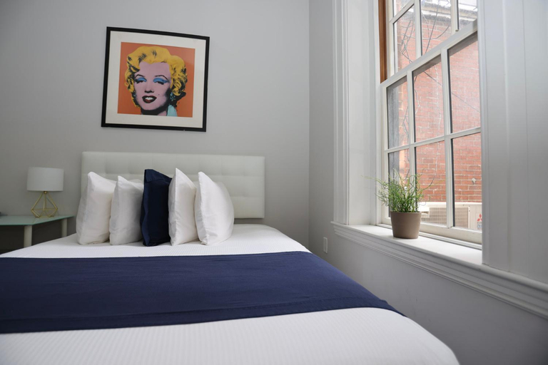 Others 4, Charming & Stylish Studio on Beacon Hill #2, Boston