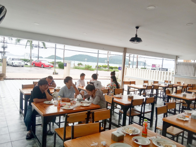 Food & Drinks 5, Panwa Beach Side Beachfront, Phuket Island