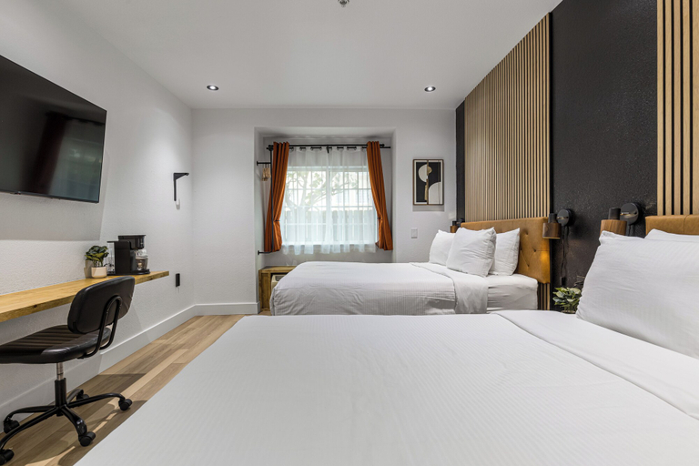 Bedroom 3, The Block Hotel Bentonville, Benton