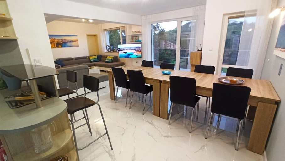 Food & Drinks, Arode Villa Ovidius, Balchik