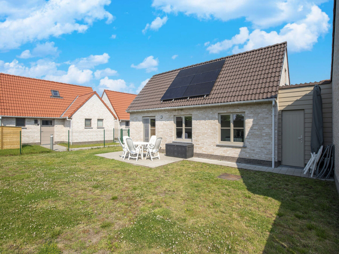 Exterior 2, Holiday Home in Koksijde With Private Garden, West-Vlaanderen