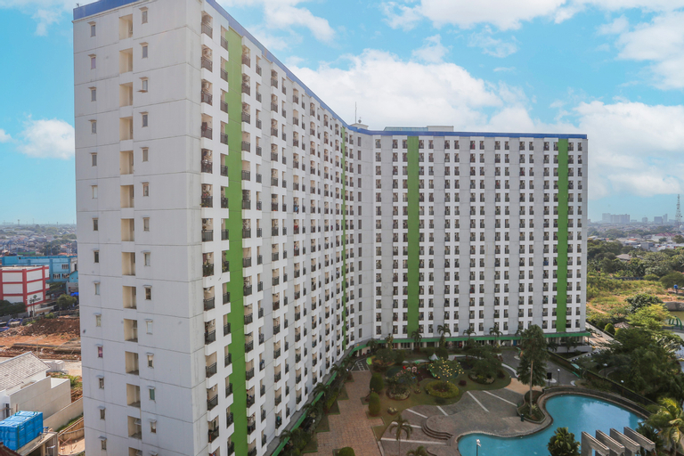 Exterior & Views 2, Super OYO Capital O 93910 Asia Rooms @ Green Lake View Ciputat, South Tangerang