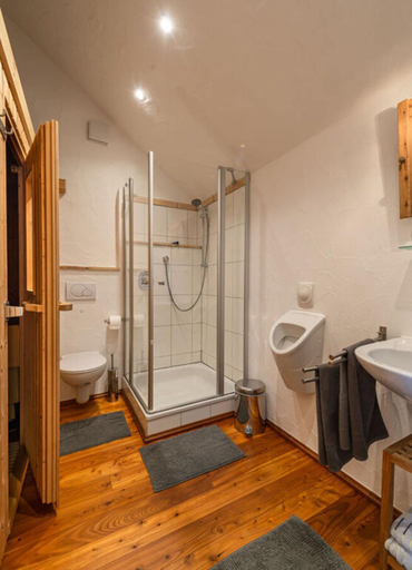 Bathroom, Stork's Nest Modern Retreat, Fulda