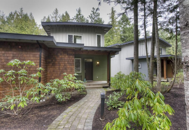 Exterior & Views 2, Qualicum Landing, Nanaimo