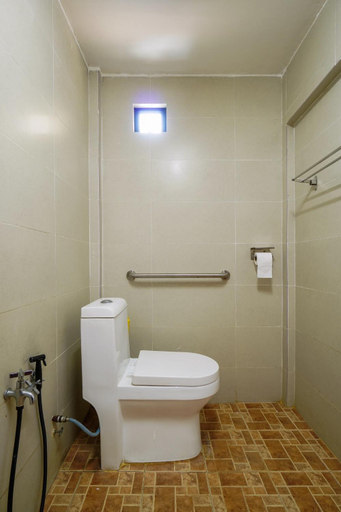 Bathroom 1, Villapadu Desa, Kuala Terengganu