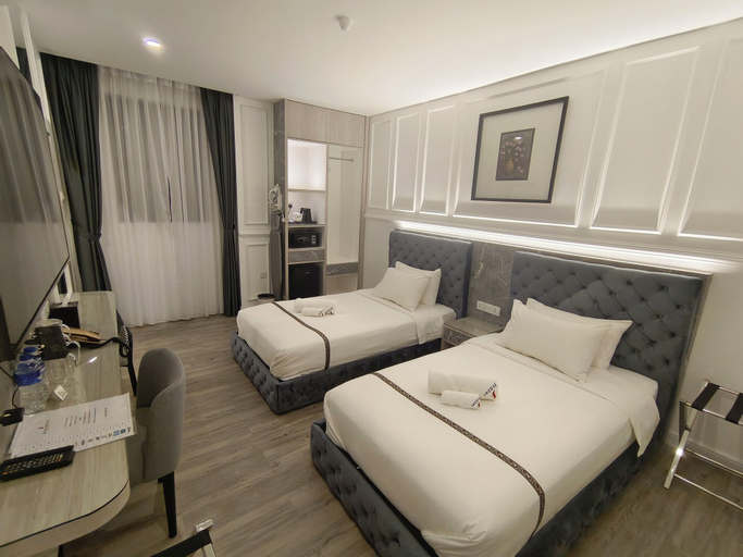 Bedroom 6