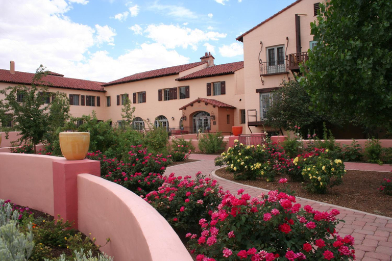 La Posada Hotel and Gardens, Navajo