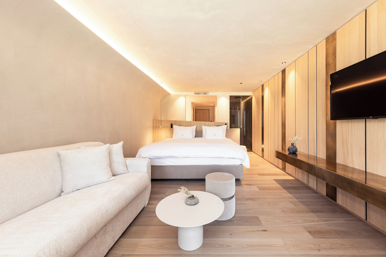Bedroom 5, Hotel Winkler, Bolzano