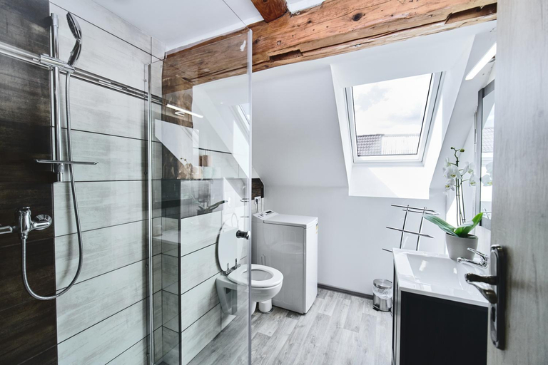 Bathroom 2, U Trautyho, Tachov