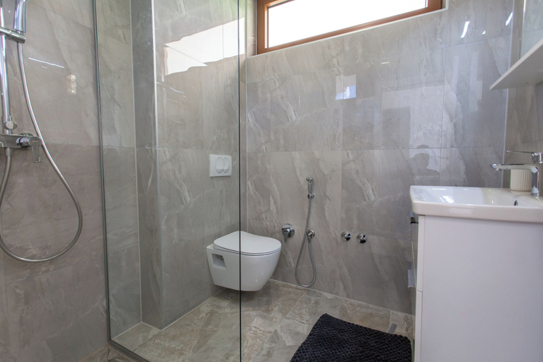Bathroom 3, Malak Resort, Sarajevo