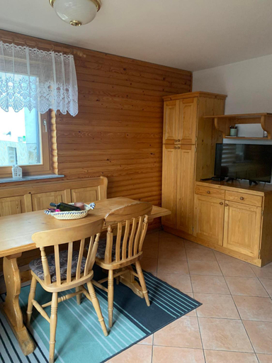 3, Apartments Nune, Zrece