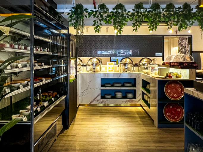 Food & Drinks 4, Tropics Eight Suites Penang, Penang Island