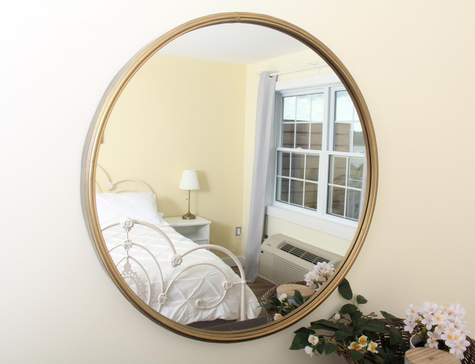 Bedroom 2, Gateway to Greenwich Suites, Kings