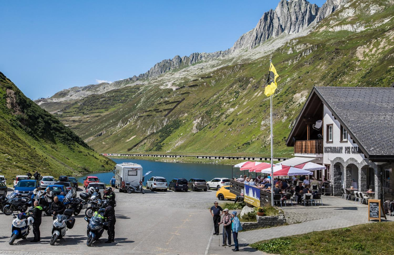 Others 5, Berggasthaus Piz Calmot, Surselva