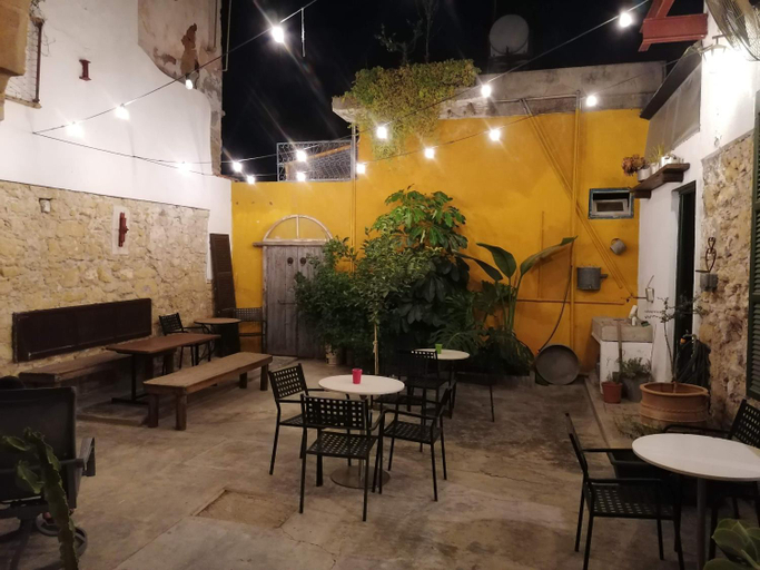 Others 3, Le Mat Hostel, Larnaca
