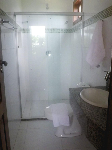 Bathroom 3, BoraBora Pousada, Cairu