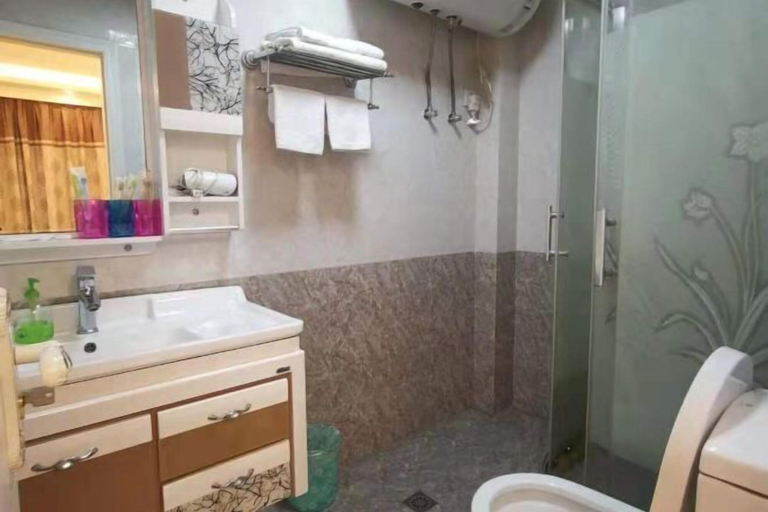 Bedroom 3, Yimengyuan Inn, Jiaxing