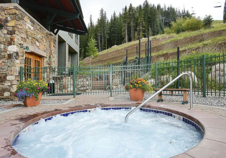 Sport & Beauty 5, Zephyr Mountain Lodge, Grand