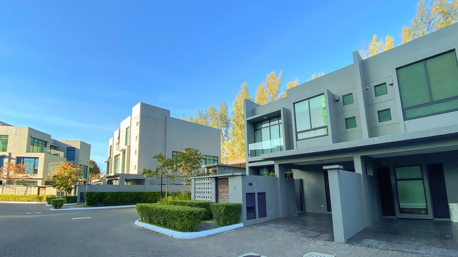 Exterior & Views 1, LAVANYA Private Pool Villa Residence 2 Floors @ Pantai Cenang., Langkawi