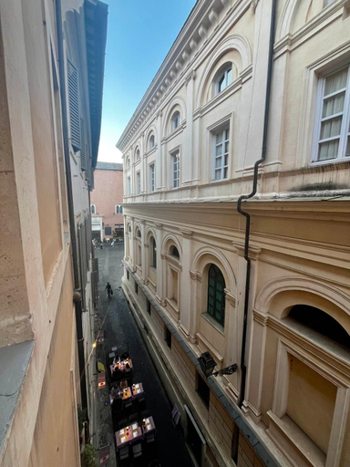 Others 4, Pantheon 15, Rome