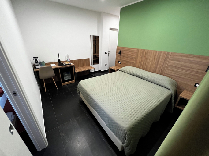Bedroom 2, Tenuta Macconi Country Rooms, Ragusa