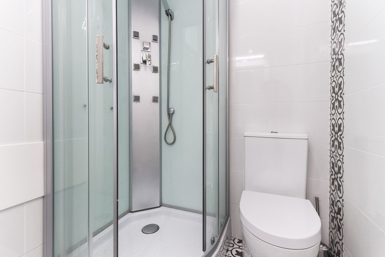 Bathroom 3, Downtown Design by Homing, Lisbon