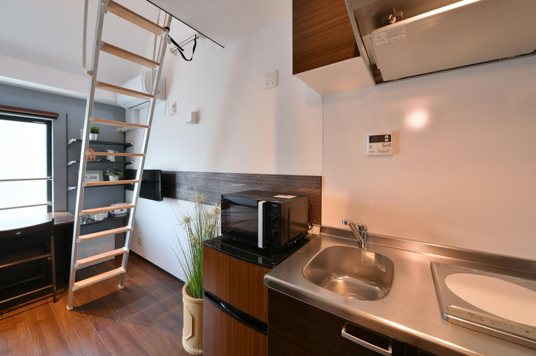 Others 5, Sangenjaya Apartment by Tranova, Setagaya