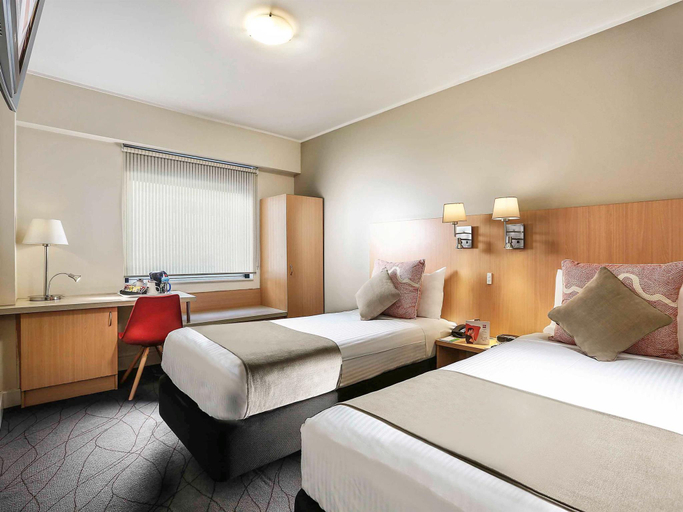 Bedroom 13