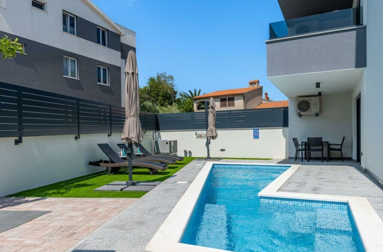 Pool 5, Appartement Roos, Medulin