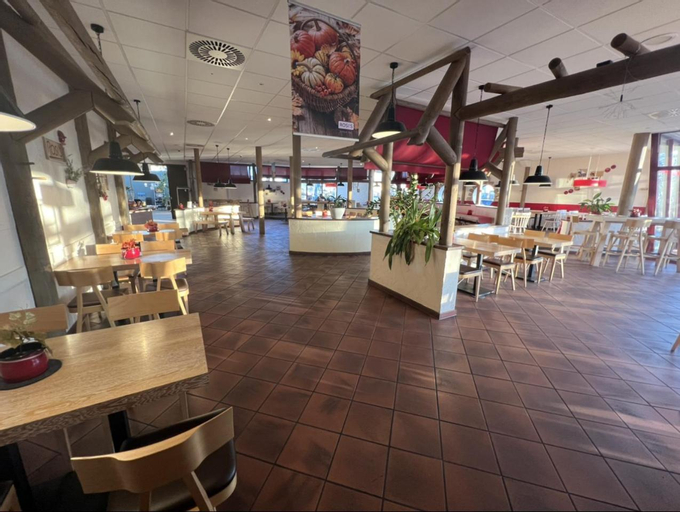 Restaurant 6