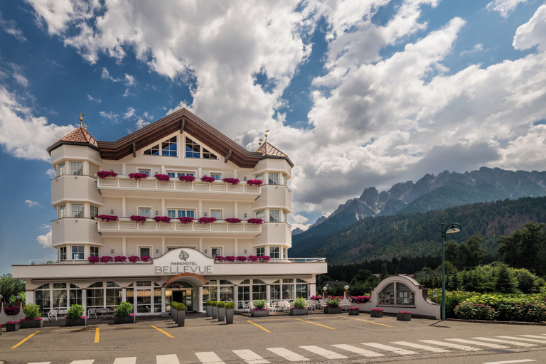 Exterior & Views 2, Park Hotel Bellevue, Bolzano