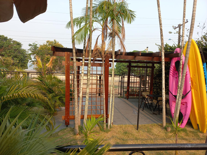 Others 4, Casa das Seringueiras, Santarém