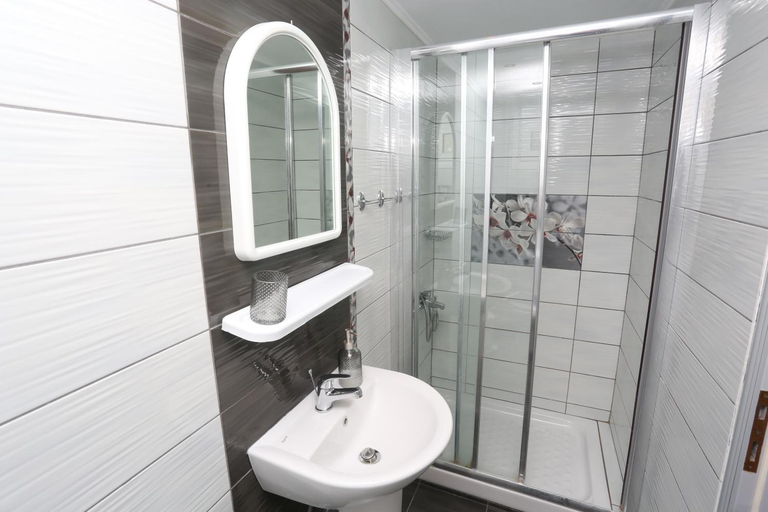 Bathroom 3, Villa Magda Maria, Central Macedonia