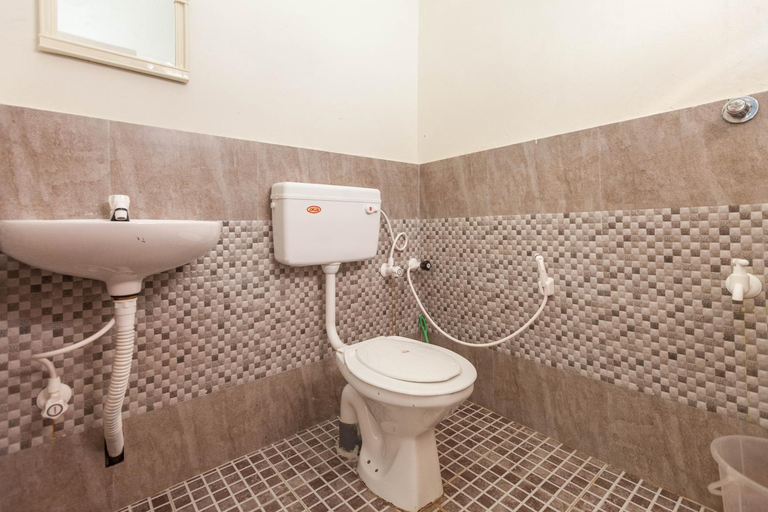 Bathroom 4, Mad about Coco Yoga & Beach Retreat, Thiruvananthapuram