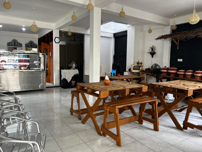 Food & Drinks 4, Ramlyn Guesthouse Negombo, Negombo