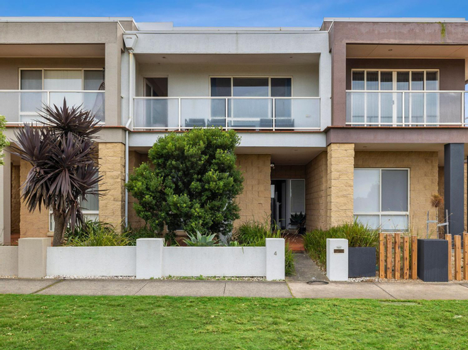 Esplanade Frontage 4 209, Surf Coast - East