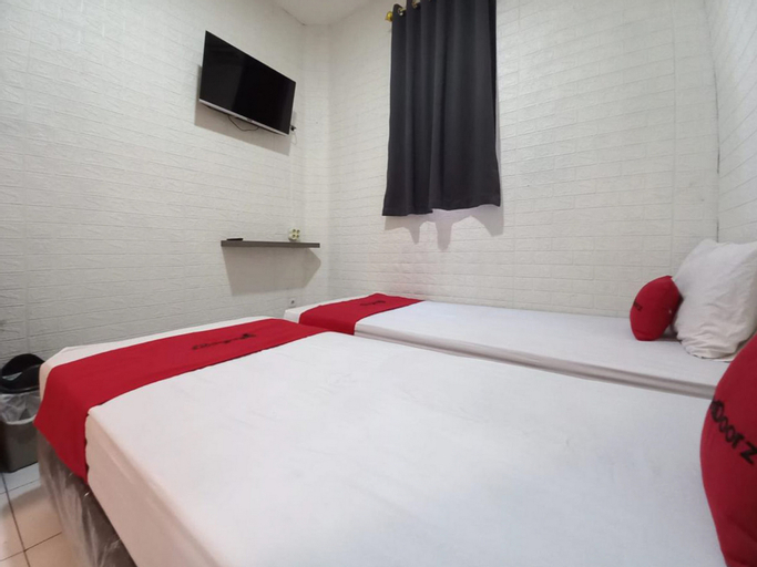 Bedroom 8