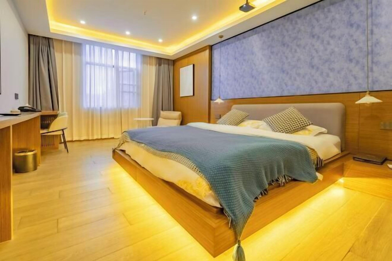 Bedroom 3, Jianlang Holiday Hot Spring Hotel, Kunming