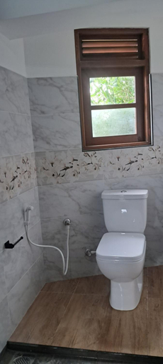 Bathroom 2, Il Villino haputale, Haputale