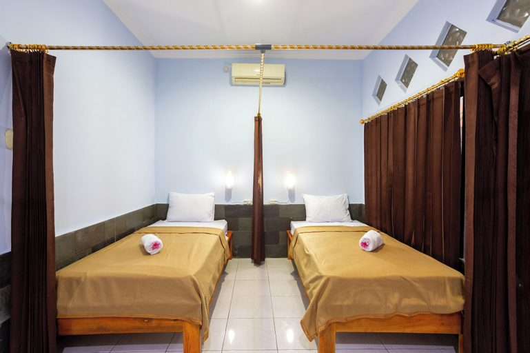 Bedroom 21