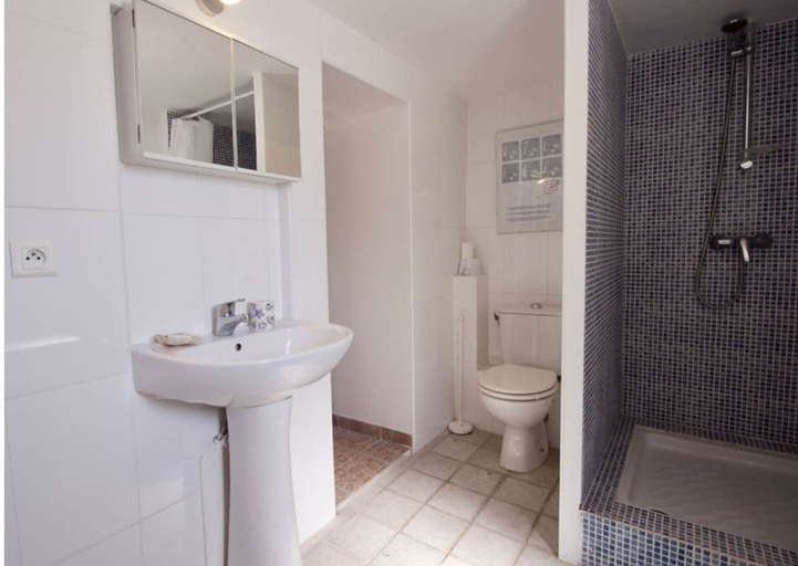 Bathroom 4, Lou Cade - Theoule-sur-mer, Alpes-Maritimes