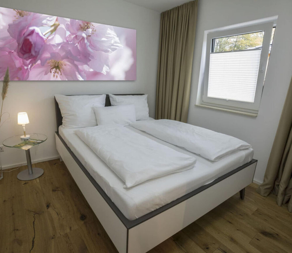 Room 4, Weiherhof Comfortable Holiday Residence, Merzig-Wadern
