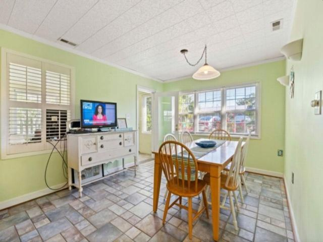 4, Flip Flop Paradise cottage, New Hanover