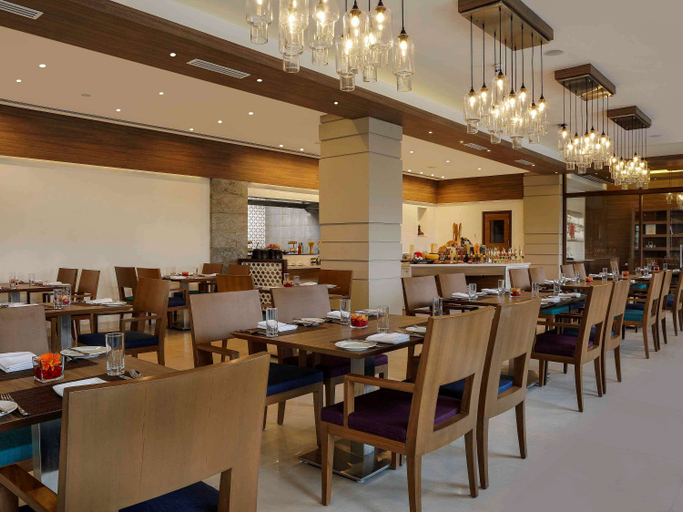 Food & Drinks 3, Mercure Chennai Sriperumbudur, Kancheepuram