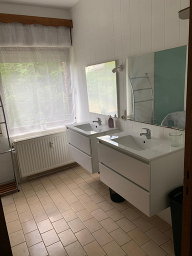 Bedroom 4, House Bastogne, Luxembourg